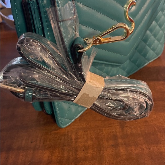 Crossbody /Satchel Green & Bath & Body Bali Mango Body Cream NEW - Picture 3 of 12